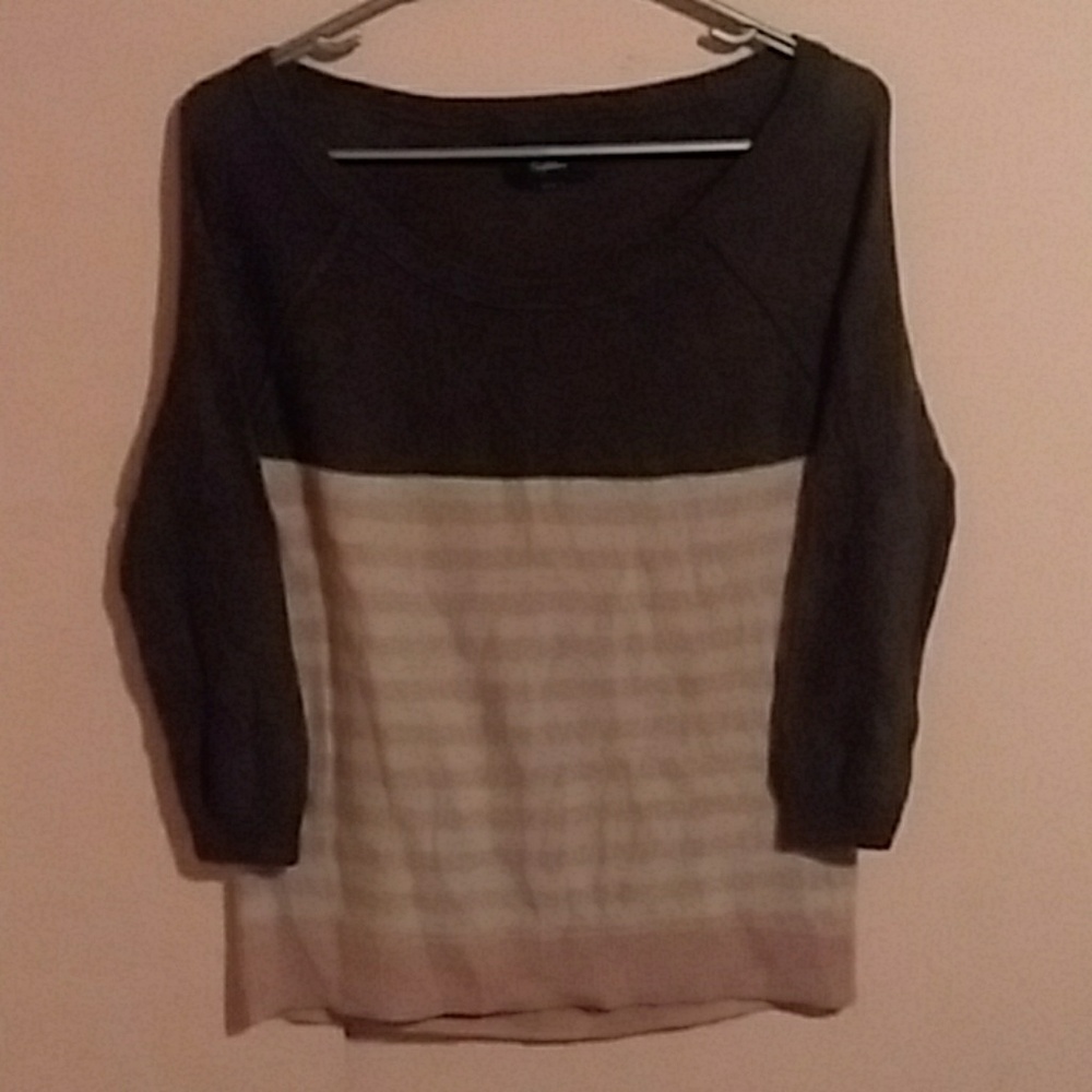 AEO sweater